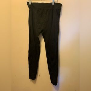 LA Image Stretchy Black Leggings Women’s Size 2XL